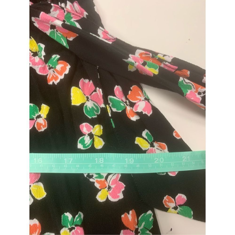 Floral Patterned Romper - Picture 9 of 10